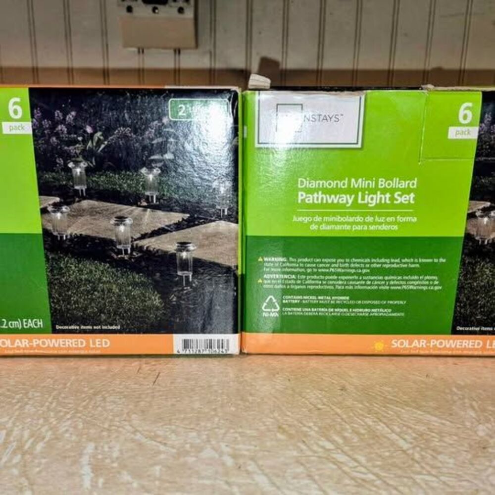 Mainstays Diamond Mini Bollard Pathway Light Set - 2 Pack